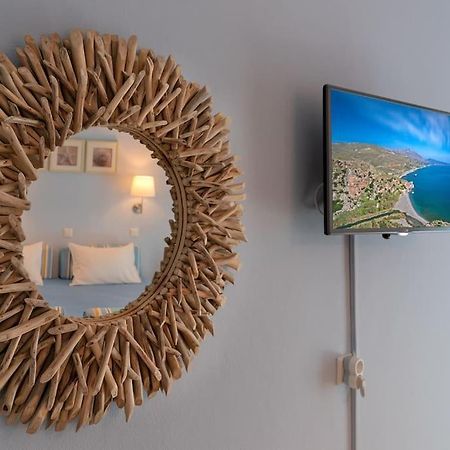 Stella In The Village - Junior Studio Sea View Плакиас Екстериор снимка